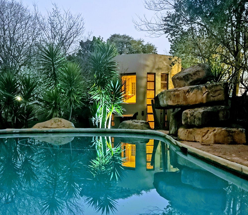 moonflower self catering cottages johannesburg
