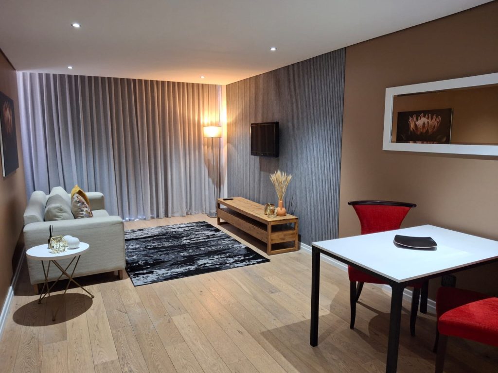 Fountains Hotel
